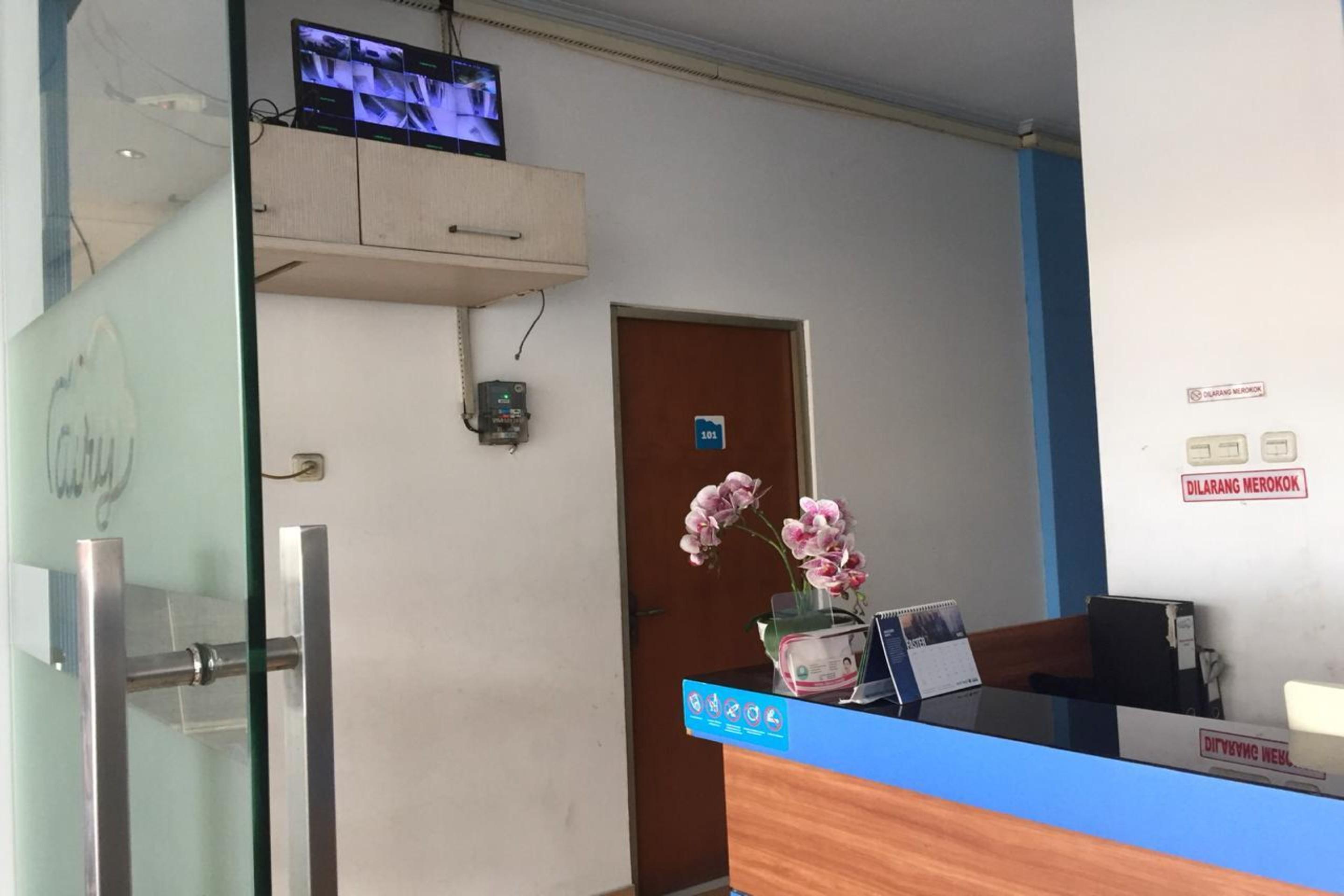 מלון ג'קרטה Oyo 3754 Prosperity Mansion מראה חיצוני תמונה